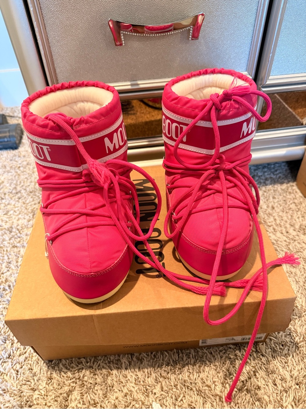 Moon Boot Kids Hot Pink Lace-Up Snow Boots